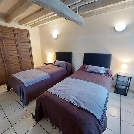 Casa vacanze Le Couvoir à *